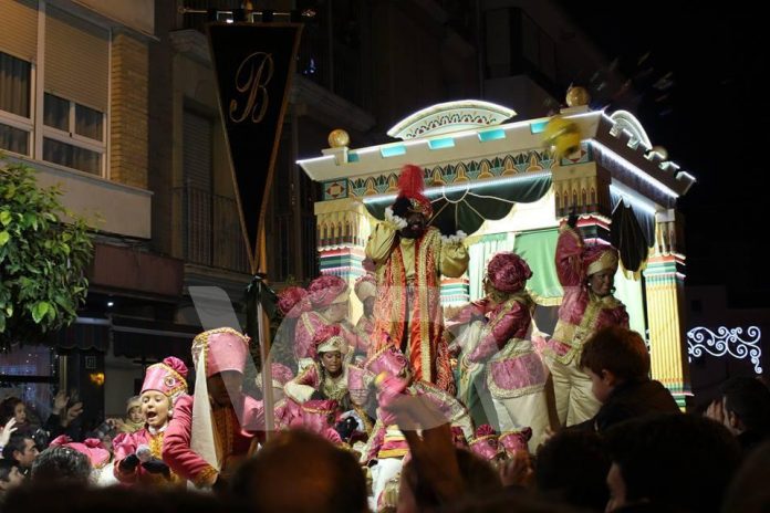 14563486_1201376673258667_1300559310303127062_n