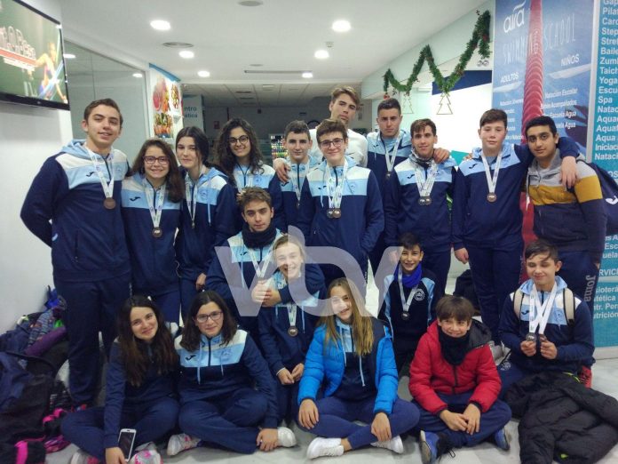 20-12-17 2 trofeo de natacion