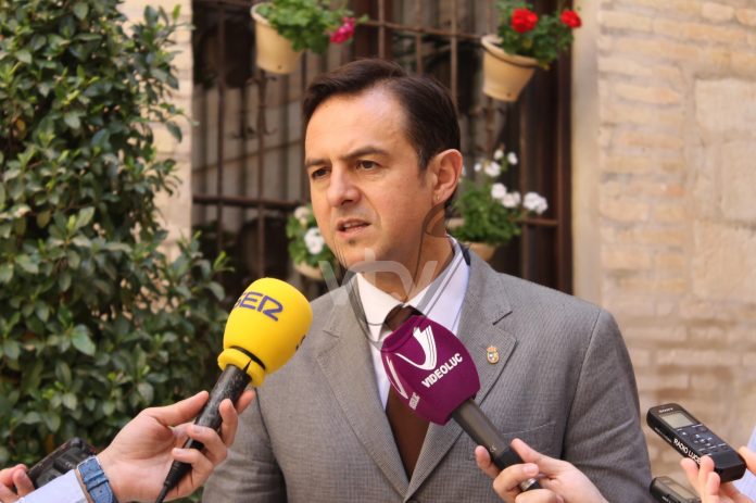 MANOLO LARA CONCURSO PATIOS