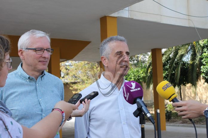 Juan Pérez junto a José Cantizani