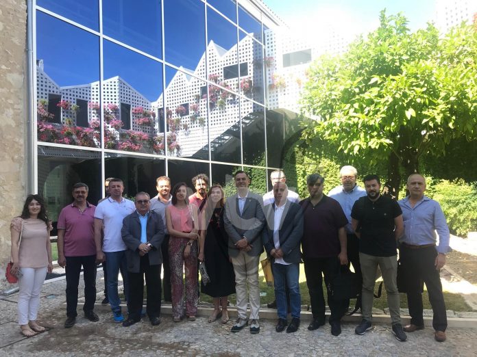 recepción a empresarios turcos en la Casa de los Mora