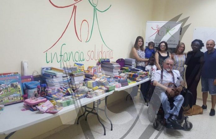 infancia solidaria material escolar