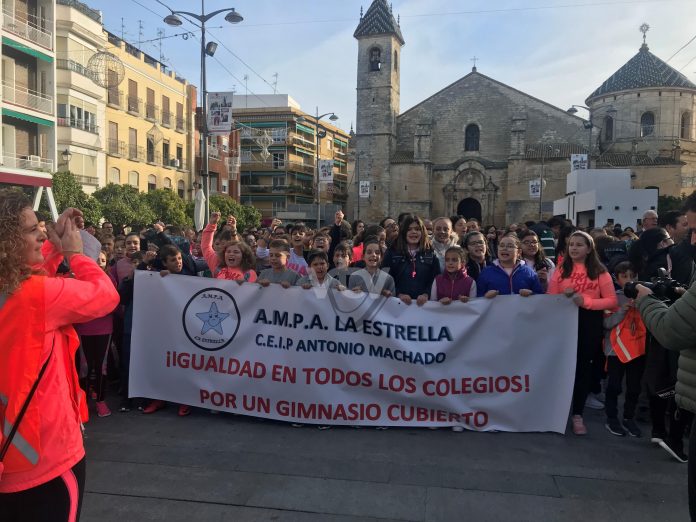 manifestación ampa machado