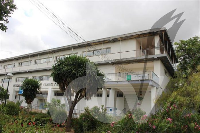 escuela de hostelería obras techo