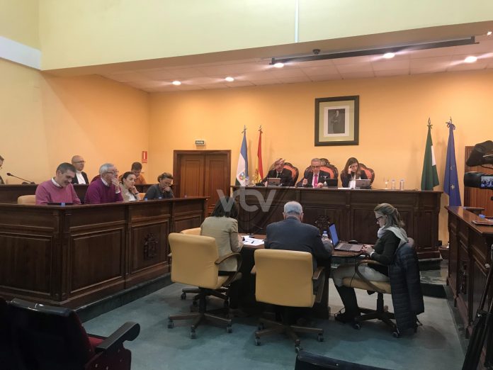 pleno presupuestos 18.2