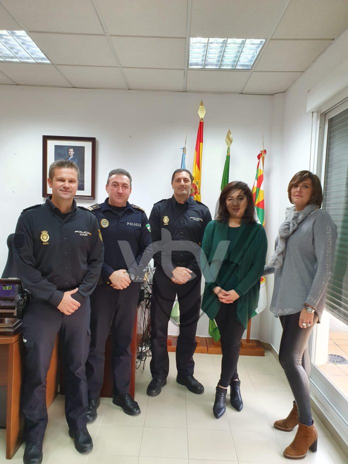 POLICIA NACIONAL COMERCIO SEGURO