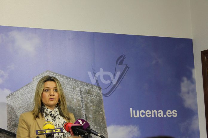 Carmen Gallardo presupuesto servicios sociales