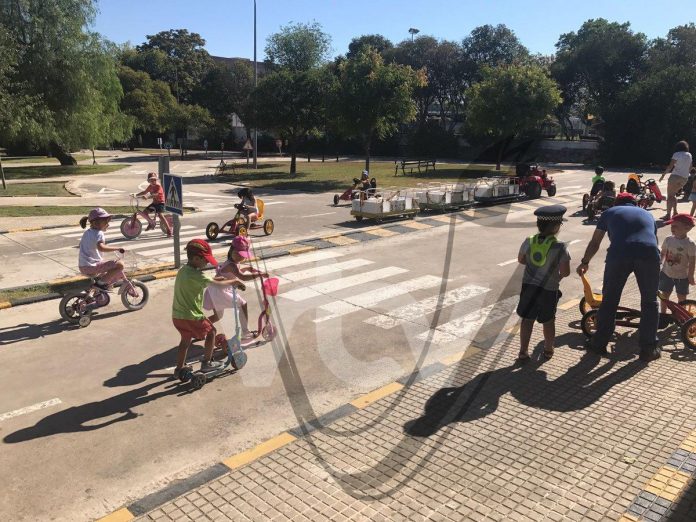 parque infantil de tráfico