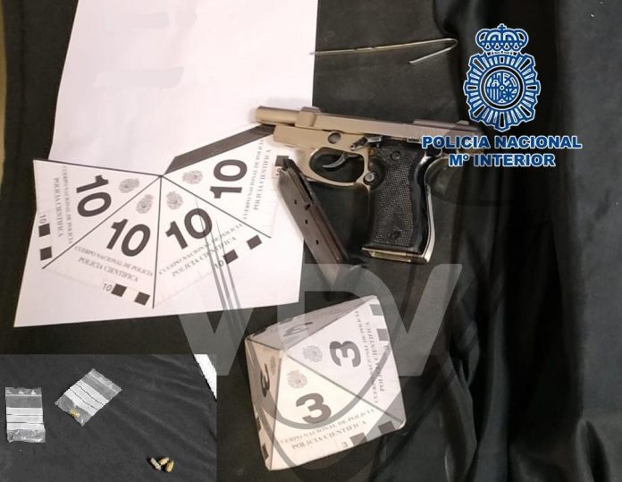 policía 0304