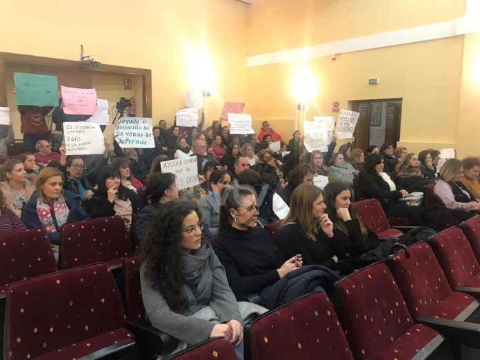 pleno ayuda a domicilio12