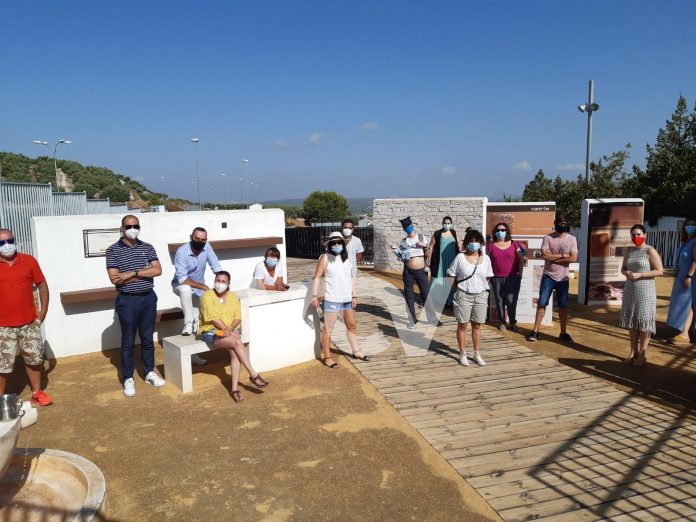 Teresa Alonso visita necrópolis