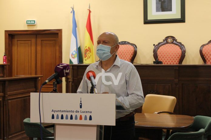 Lucas Gómez informa de la consulta ciudadana por presupuestos participativos (1)