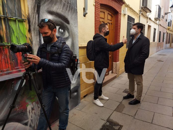 Foto con redactores de Idealista