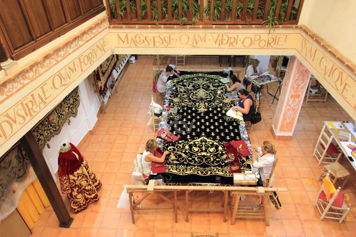 bordadoras caminos de pasión