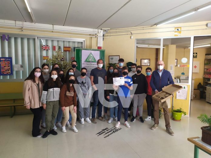 premio clara campoamor manos unidas