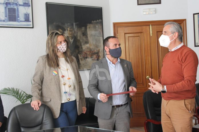 Firma del convenio en Alcaldía ORGULLOSOS