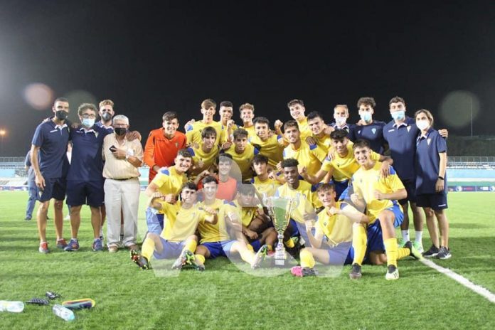 Cádiz triangular Lucecor