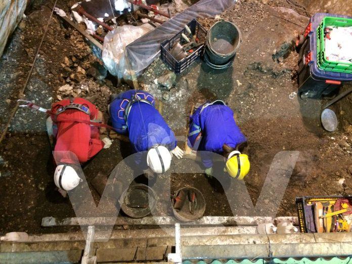 excavación arqueológica en la Cueva del Ángel