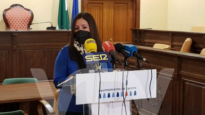 SALON DEL ESTUDIANTE LOURDES PARRA