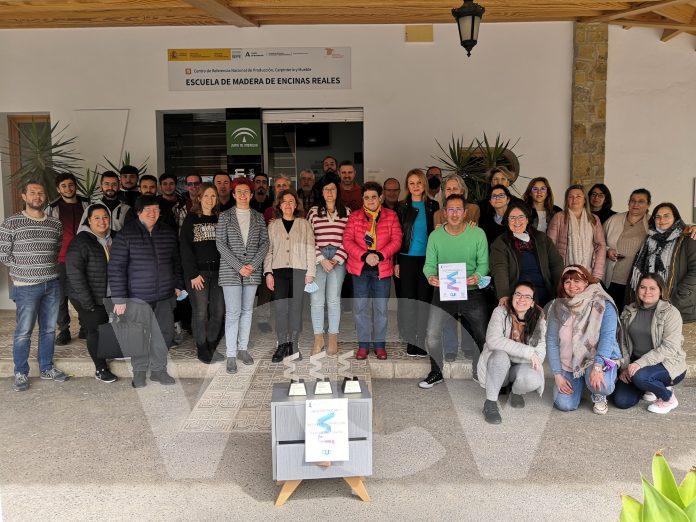 ESCUELA MADERA BECAS FORMACION