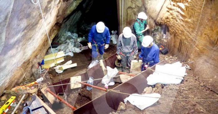 cueva del ángel materiales