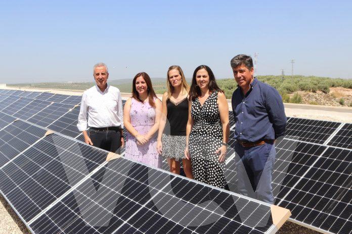 220726 Instalación paneles solares en el colegio Al-Yussana 16