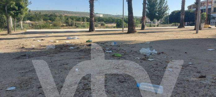 suciedad mercadillo 2