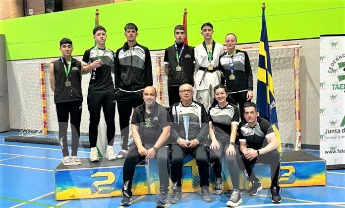 17-03-23 2 club koryo lucena