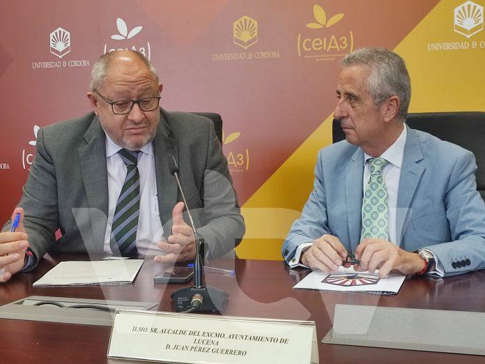 230608 Firma convenio UCO (1)