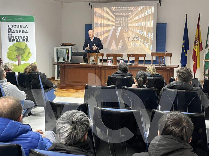 ESCUELA MADERA IES AREJULA Escuela de la madera, IES Juan de Aréjula