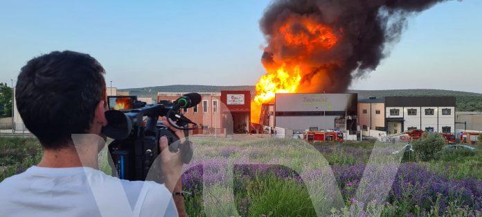 INCENDIO BALCON DEL SUR Incendio, aceite