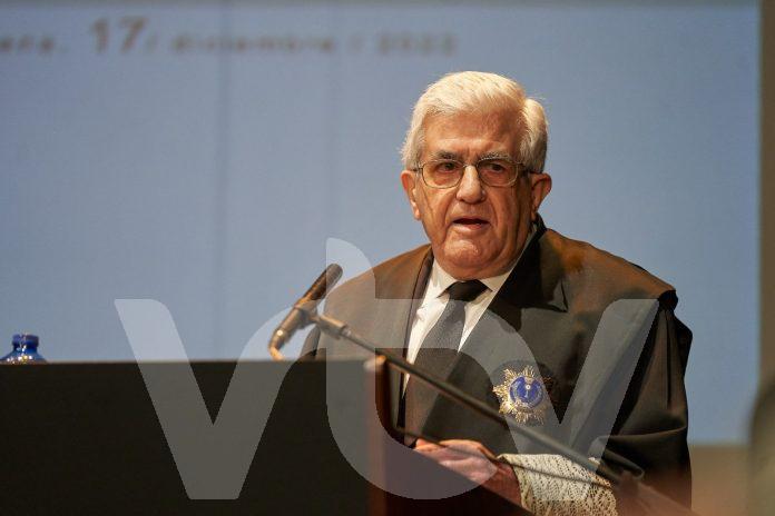 Juan González Palma Decano Honorario