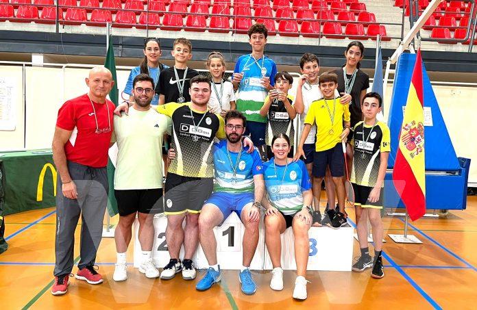 03-10-24 2 dia local del bádminton