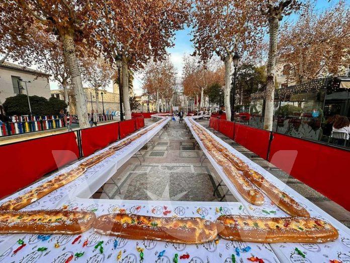 Roscón de Reyes Gigante 3 (Archivo) Roscón, organización