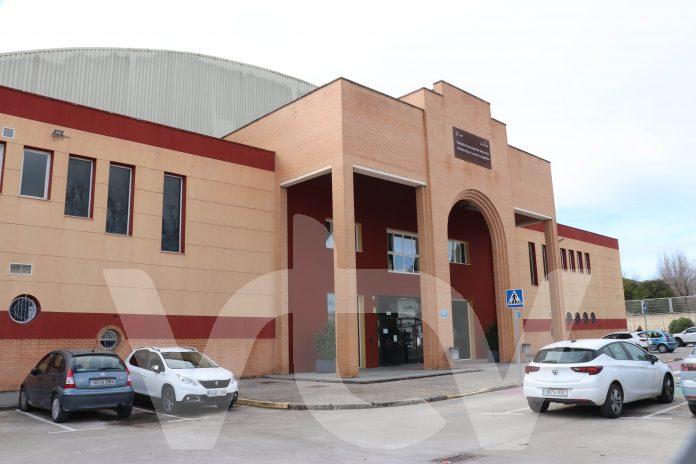 Pabellón Deportivo Municipal Antonio Ruiz Canela EQUIPAMIENTO DEPORTIVO