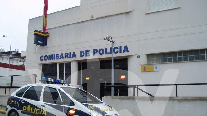 Comisaria-Policia-Nacional-Lucena_1395471057_110331193_667x375 Robo Lucena