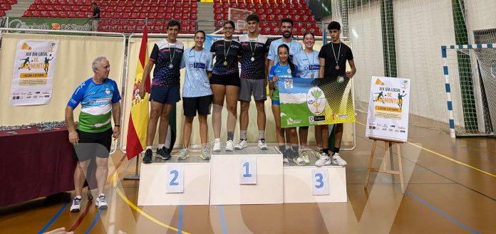 FOTO BÁDMINTON DÍA LOCAL 2025