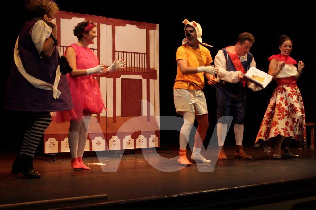CONCURSO TEATRO