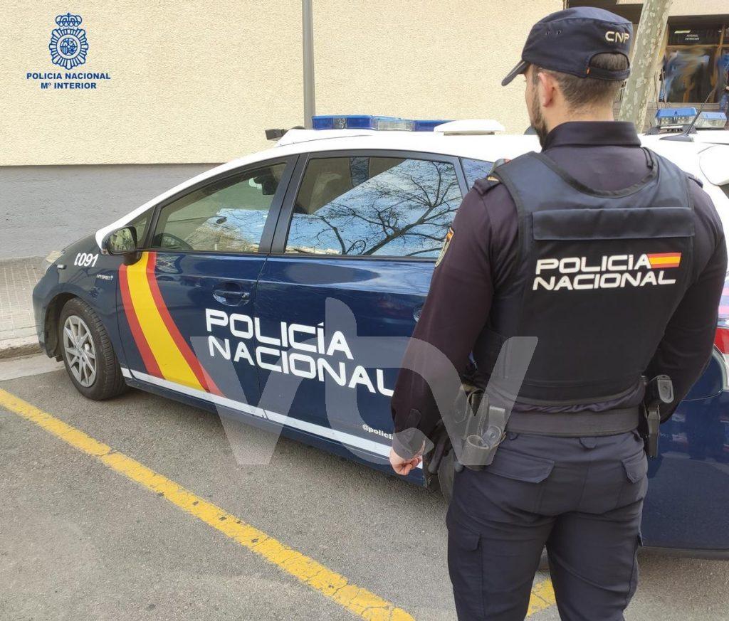 POLICIA ALBANESES LUCENA