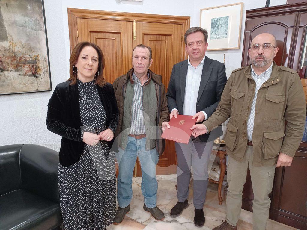 CRISARAS AYUNTAMIENTO