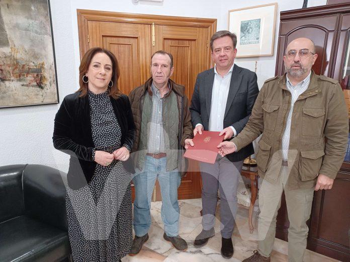 CRISARAS AYUNTAMIENTO