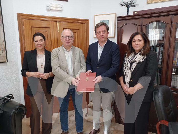 CENTRO COMERCIAL DE LUCENA